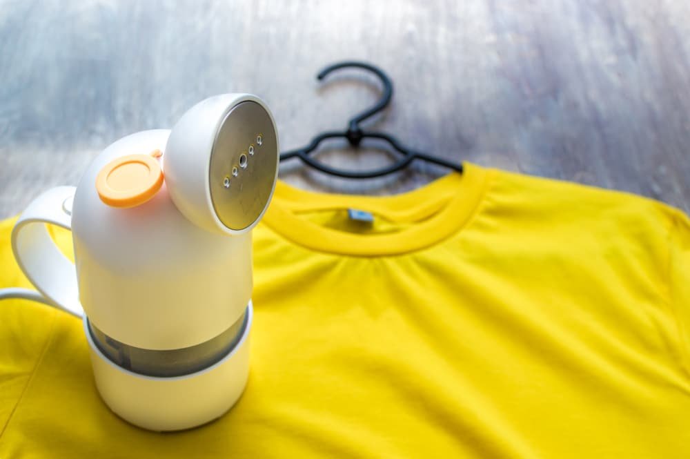 what is a garment steamer used for