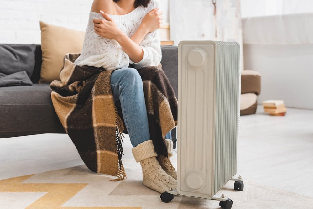 how does an oil filled radiator work