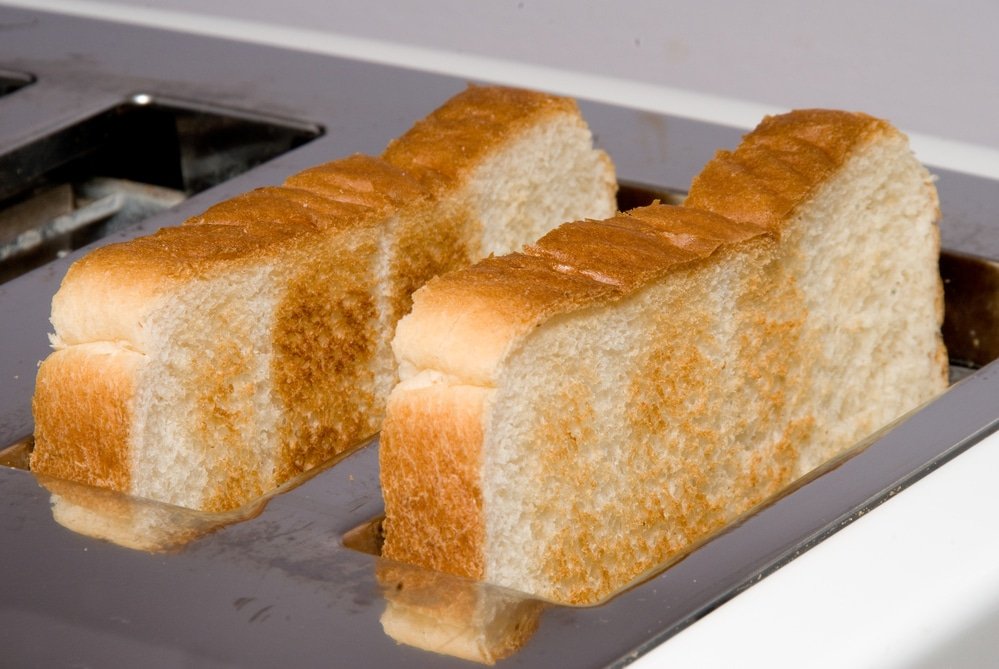 how to clean a toaster