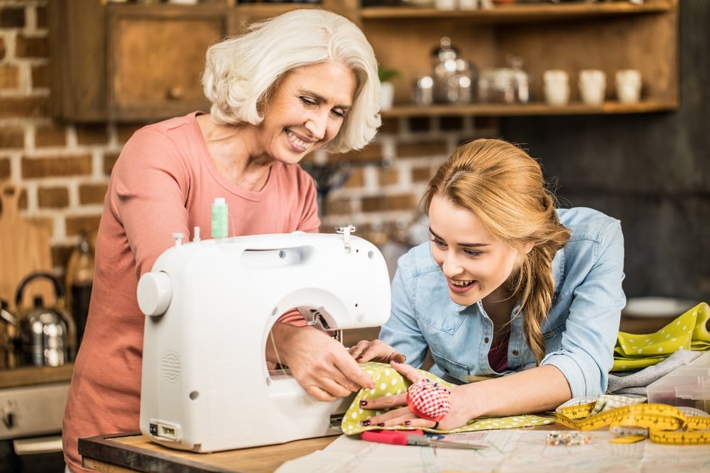 how to use a sewing machine