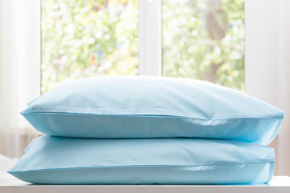 how to wash a latex pillow