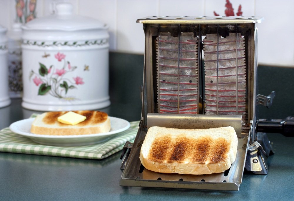 when was the toaster invented?