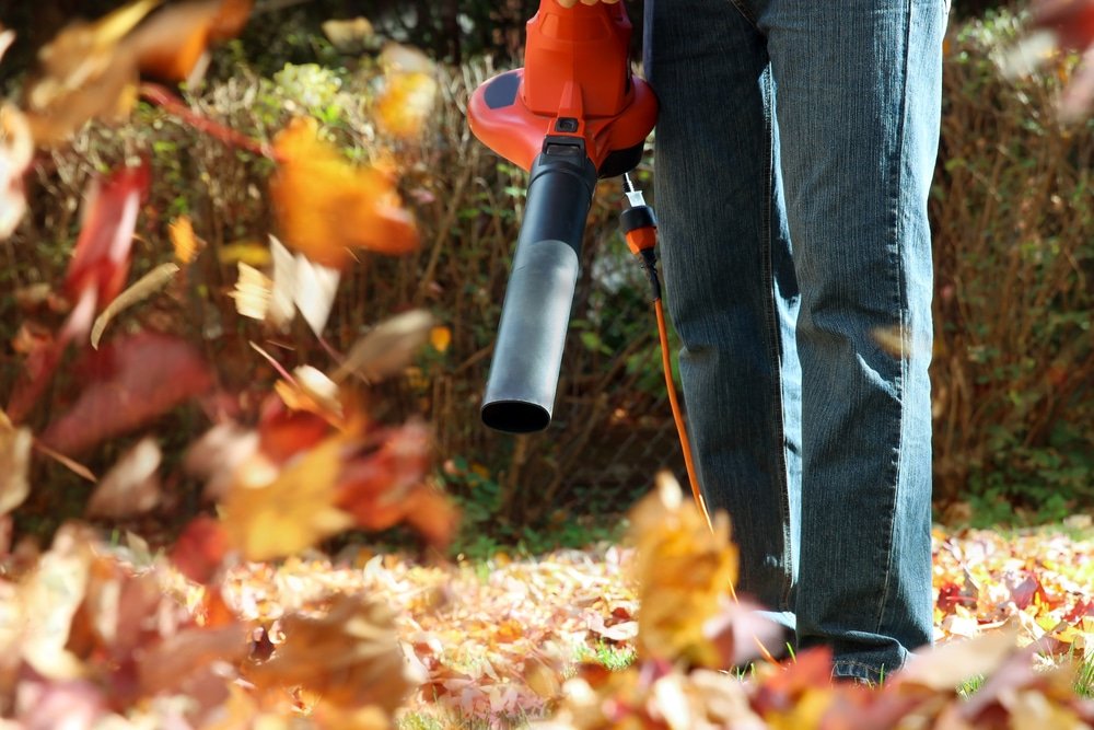 how to use a garden vacuum