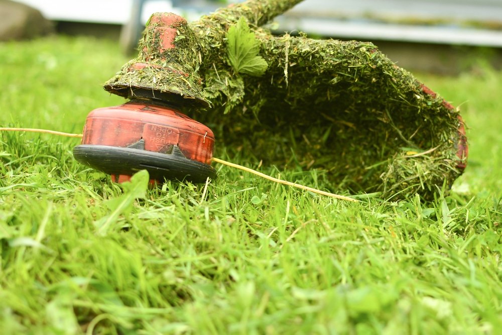 why does my strimmer line keep breaking
