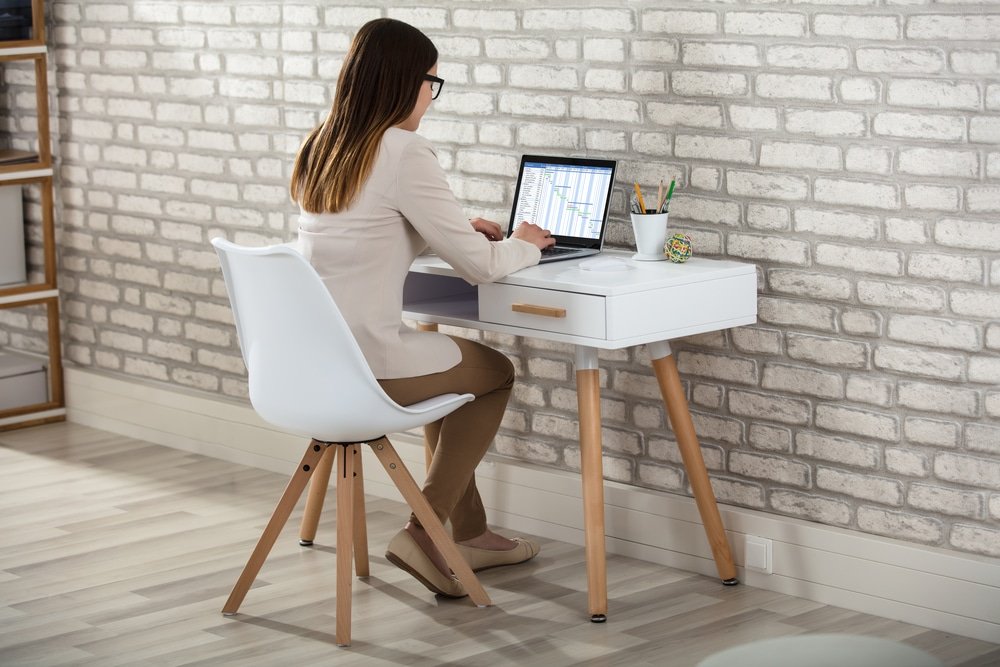 How High Should a Desk Be