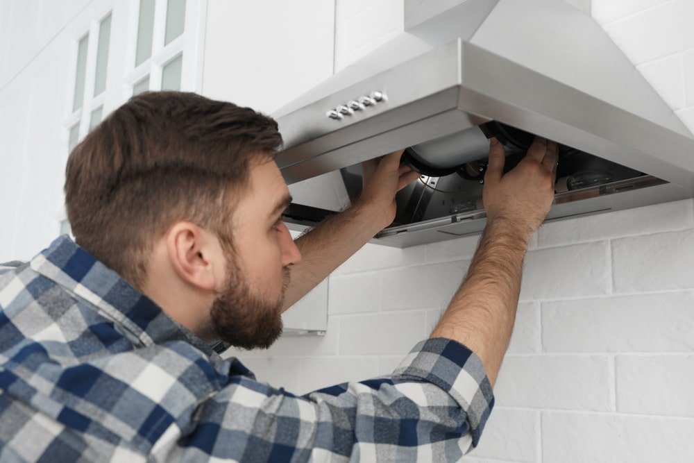 how high should a cooker hood be
