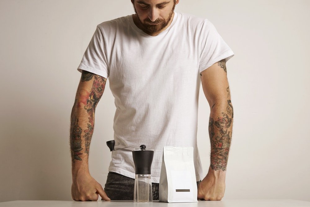 how to clean a coffee grinder