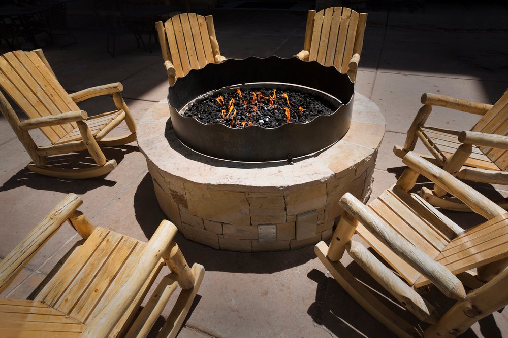 How to build outdoor fire pits