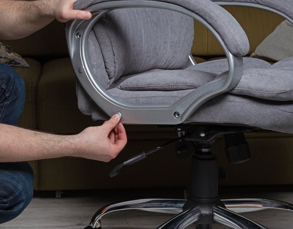Removing the armrest