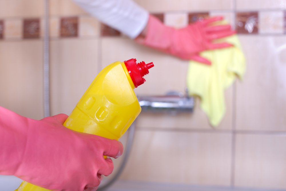 how to clean shower tiles without scrubbing