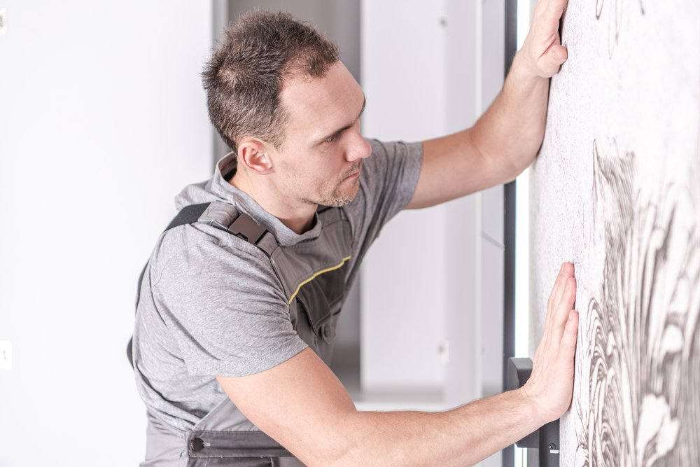 how to decorate walls