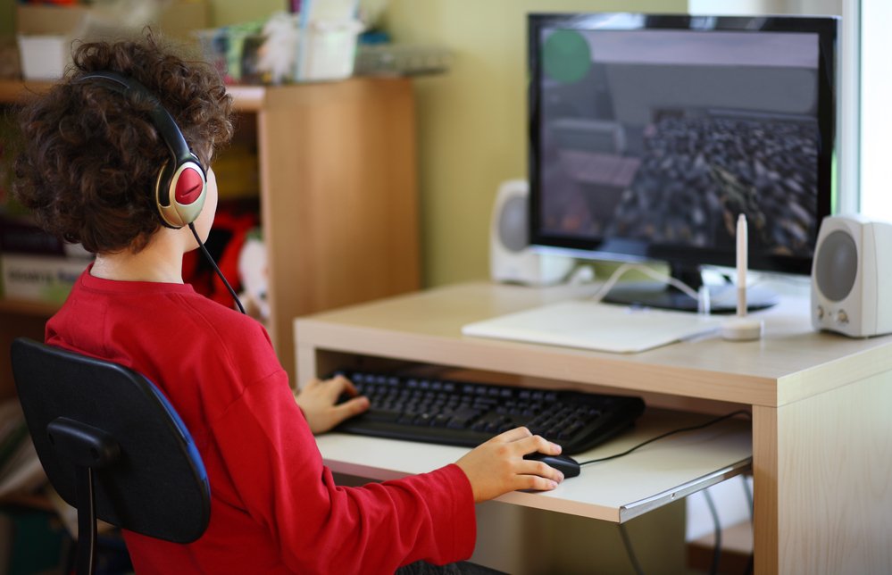 best gaming desks